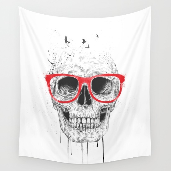 4-skull-with-red-glasses-tapestries